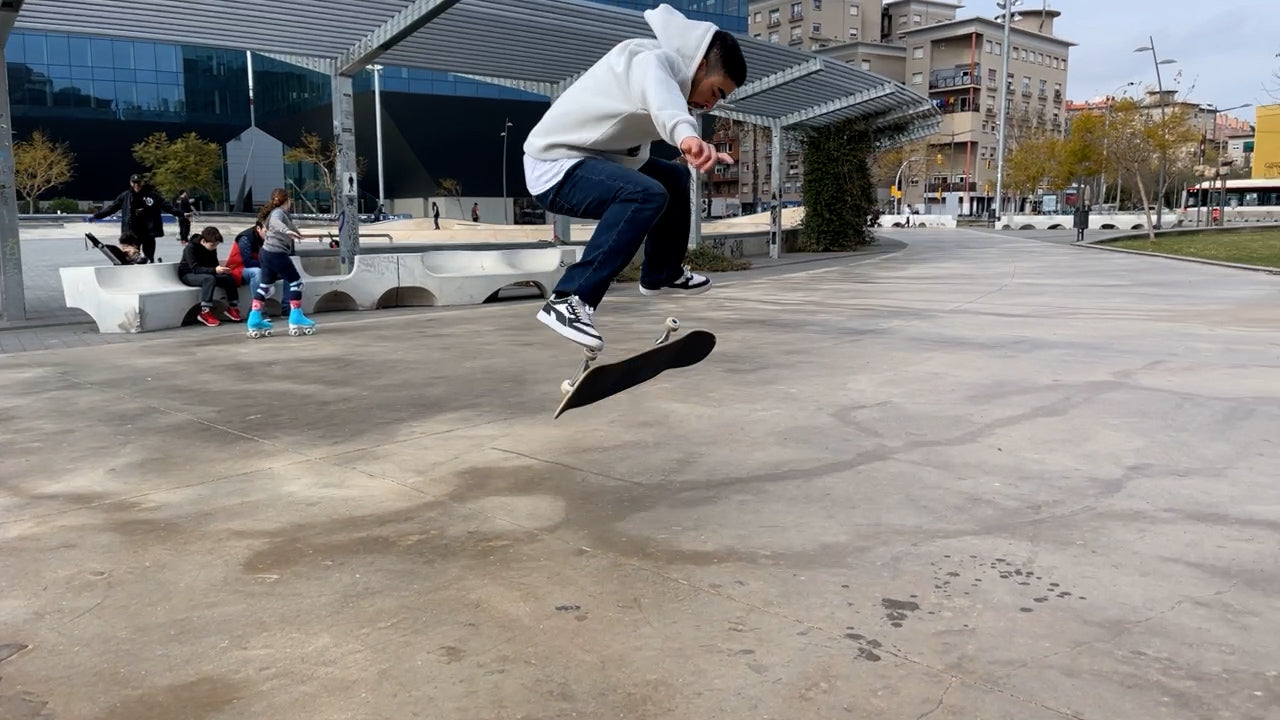 Kickflip: El truco icónico que desafía la gravedad en el skate