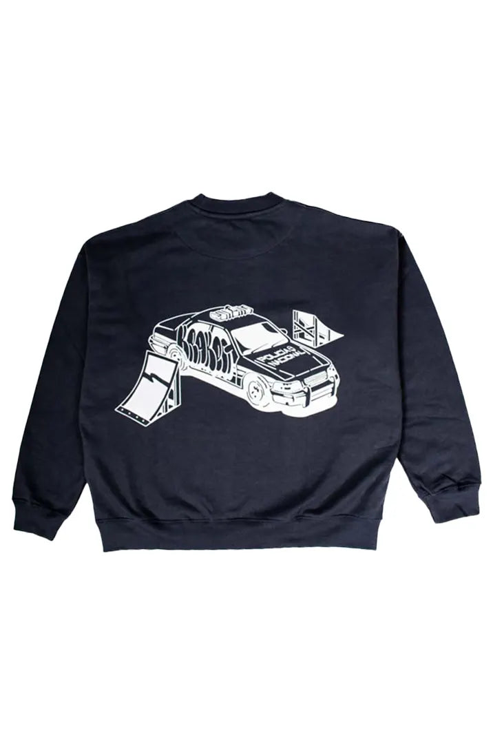 Vista trasera de la Sudadera La Brujas. Sudadera streetwear oversized sin capucha, de felpa perchada 100% algodón en color Gris Lobo.